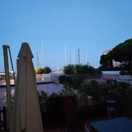 Magnifique 6 Pers Climatise Grande Terrasse Vue Port Apartment Agde